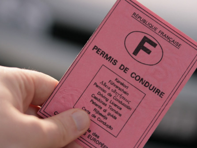 Le permis de conduire à vie, c'est bientôt fini
