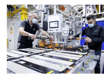 Mercedes-Benz déploie sa stratégie de recyclage de batteries